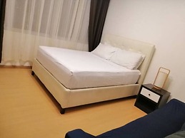 Prime BGC Location Apartments by PH Staycation