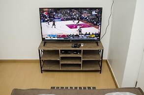 Prime BGC Location Apartments by PH Staycation