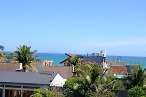 Pacific Waves Inn Annex