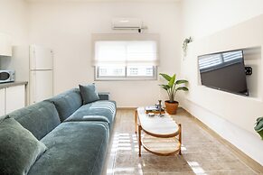 Heart of TLV-Modern wBalcony- 3BD & 3BR