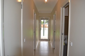 Waterview - 2 Doc Crt