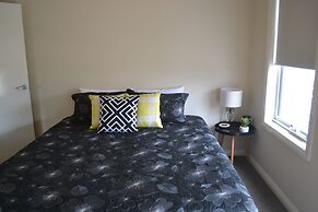 Waterview - 2 Doc Crt