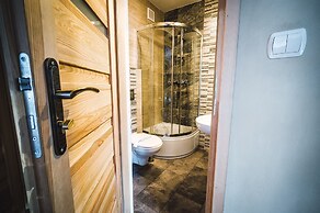 Pokoje i Apartamenty Nad Potokiem