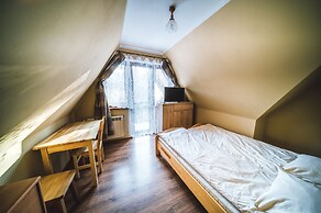 Pokoje i Apartamenty Nad Potokiem