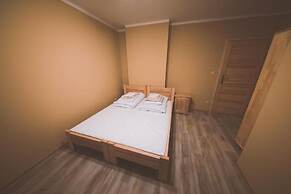 Pokoje i Apartamenty Nad Potokiem