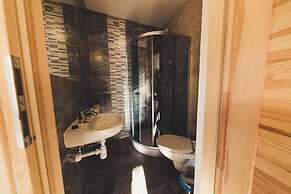 Pokoje i Apartamenty Nad Potokiem