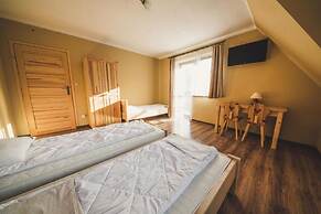 Pokoje i Apartamenty Nad Potokiem