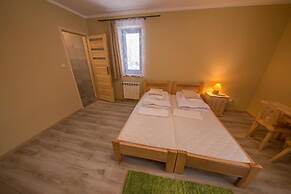 Pokoje i Apartamenty Nad Potokiem