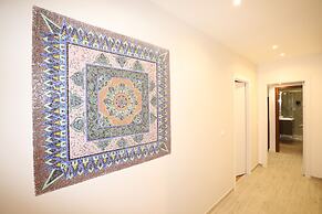 Unique Luxury Apartment and Rooms