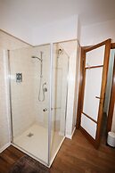 Unique Luxury Apartment and Rooms