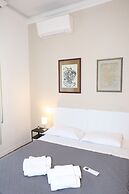 Unique Luxury Apartment and Rooms