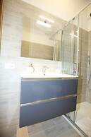 Unique Luxury Apartment and Rooms