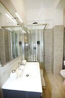 Unique Luxury Apartment and Rooms