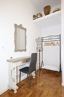 Unique Luxury Apartment and Rooms