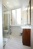 Unique Luxury Apartment and Rooms