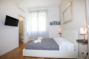 Unique Luxury Apartment and Rooms