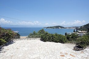 Dimitrios Apartments