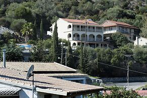 Dimitrios Apartments