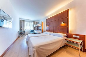 Port Azafata Valencia Hotel