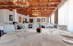 Port Azafata Valencia Hotel