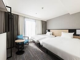 JR East Hotel Mets Premier Gotanda