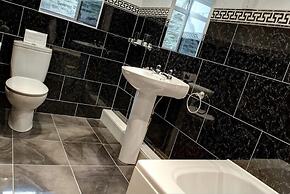 The Old White Lion Hotel