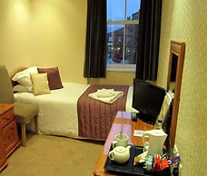 The Old White Lion Hotel