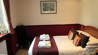 The Old White Lion Hotel