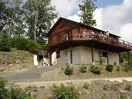Beautiful Chalet With Panoramic Views