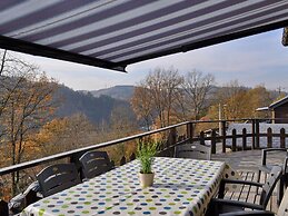 Beautiful Chalet With Panoramic Views