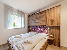 Modern Apartment in St. Georgen Near Salzburg