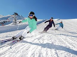 Apartment in Huttau Near ski Area