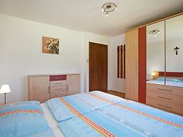 Apartment in Huttau Near ski Area