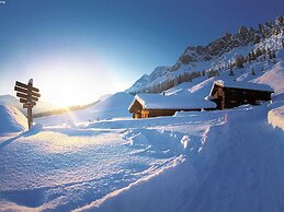 Chalet in Muehlbach am Hochkoenig With Sauna