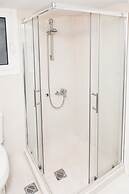 Modern Glamorous Apt in Athens DT