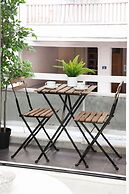 Modern Glamorous Apt in Athens DT