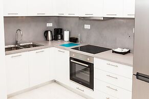 Modern Glamorous Apt in Athens DT