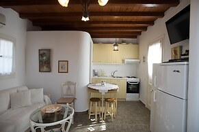 Villa Anemoessa Olive Green with Pool