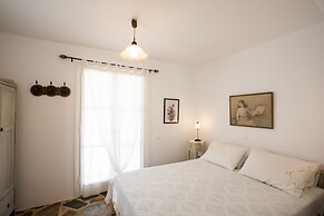 Villa Anemoessa Olive Green with Pool