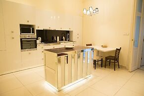 József - Group Apartment with Sauna