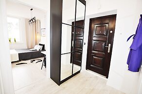 M11 Outstanding Apartment with Balcony