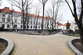 M11 Outstanding Apartment with Balcony