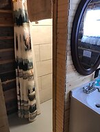 Grandview Cabins & RV Resort
