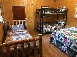 Grandview Cabins & RV Resort