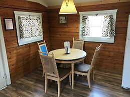 Grandview Cabins & RV Resort