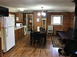 Grandview Cabins & RV Resort