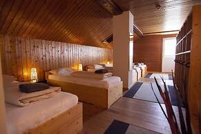 Sust lodge