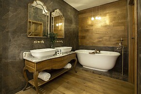 The Giglio Boutique Hotel