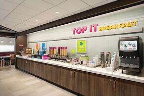 Tru By Hilton Albany Airport, NY