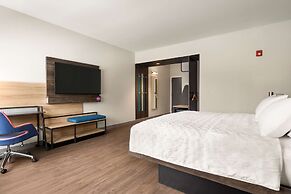 Tru By Hilton Albany Airport, NY